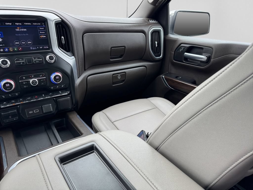 Used 2021 GMC Sierra 1500 SLT w/ SLT Premium Plus Package AWD/4WD image 22
