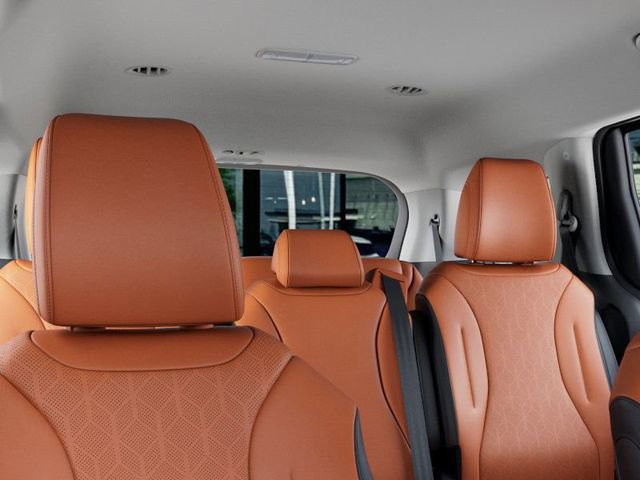 New 2026 Kia Carnival EX image 27