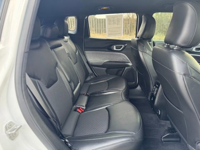 Used 2023 Jeep Compass Latitude w/ Convenience Group image 17