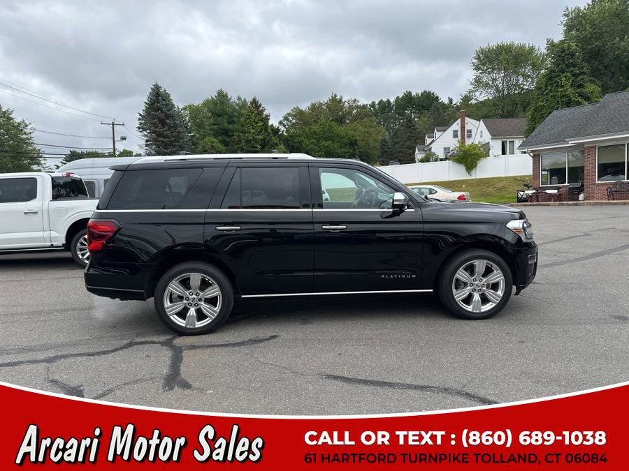 Used 2023 Ford Expedition Platinum image 6