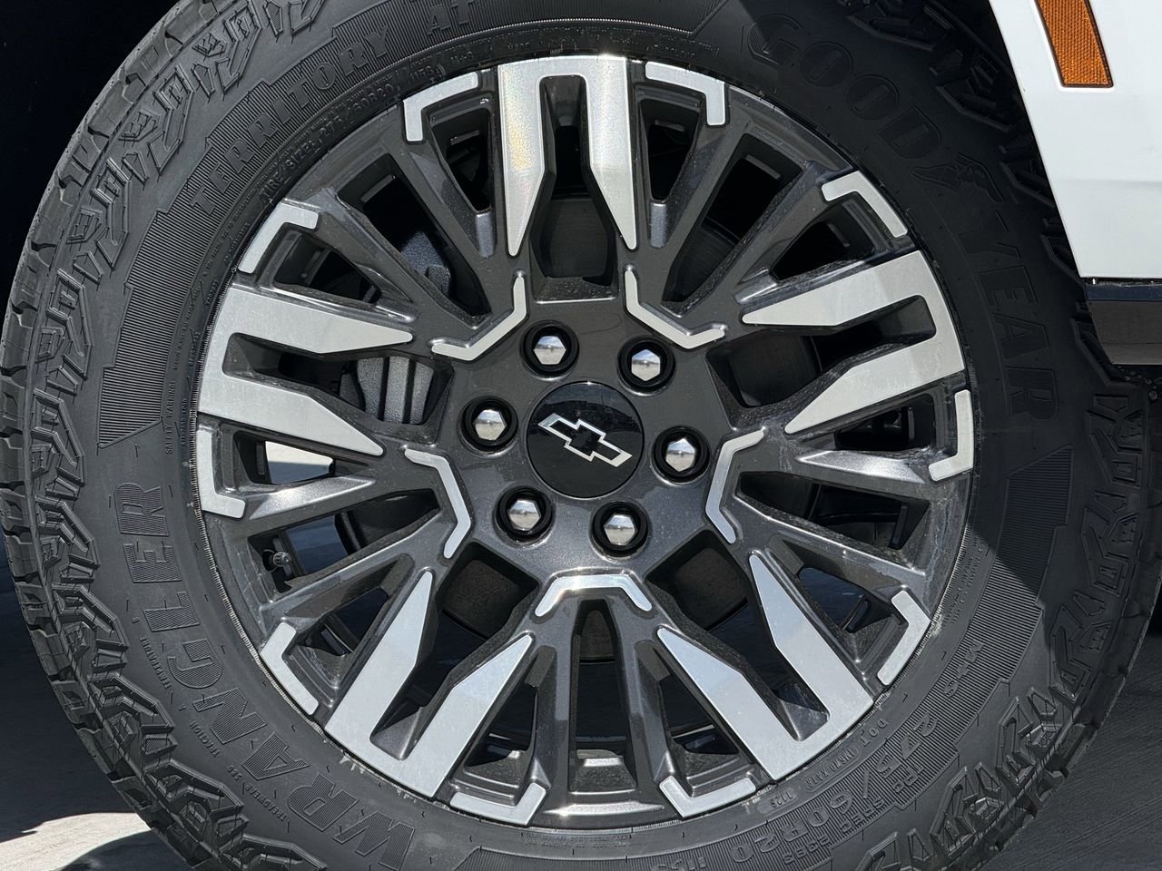 New 2026 Chevrolet Tahoe Z71 w/ Z71 Off-Road Package image 9