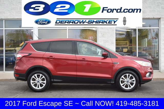 Used 2017 Ford Escape SE FWD image 3