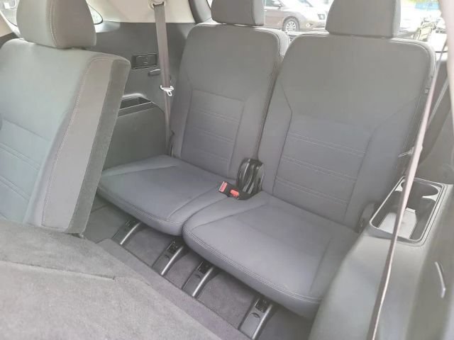 Used 2019 Kia Sorento AWD V6 image 31