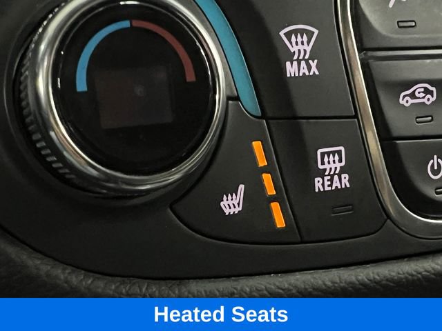 Used 2023 Chevrolet Equinox LT image 3