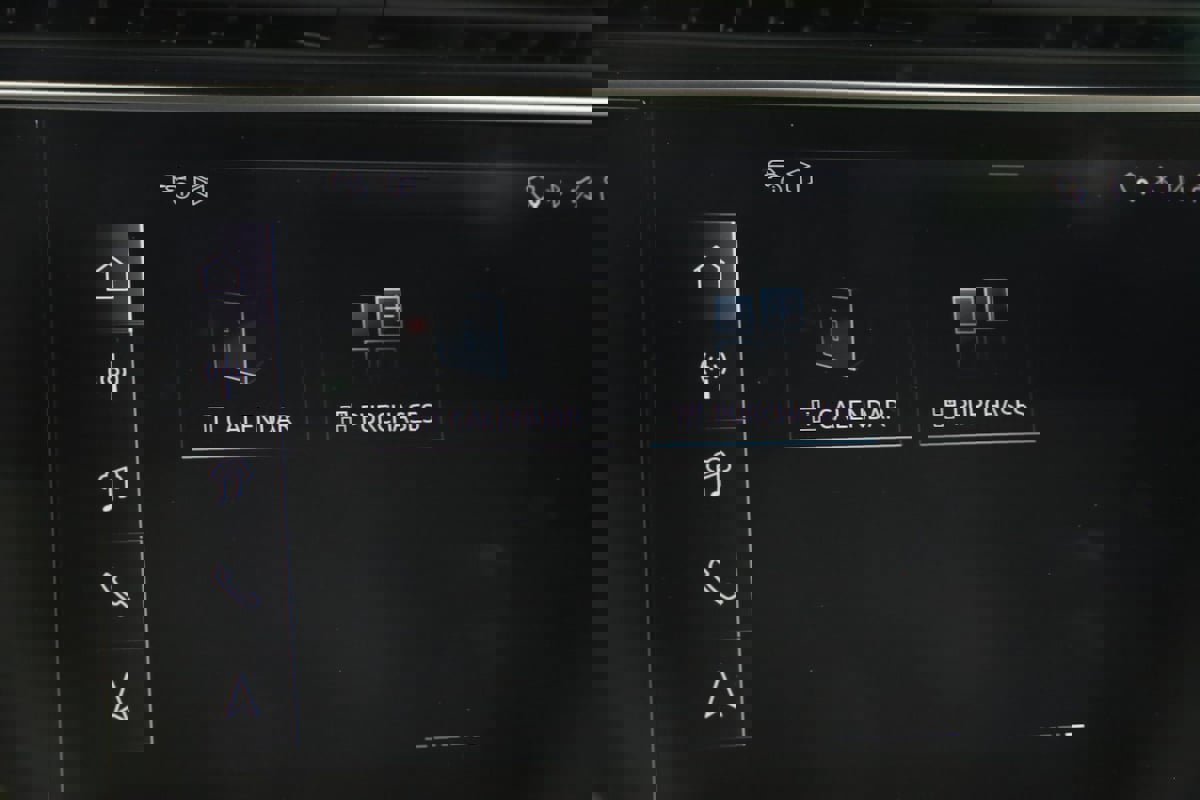 Used 2024 Audi SQ8 Premium Plus image 49