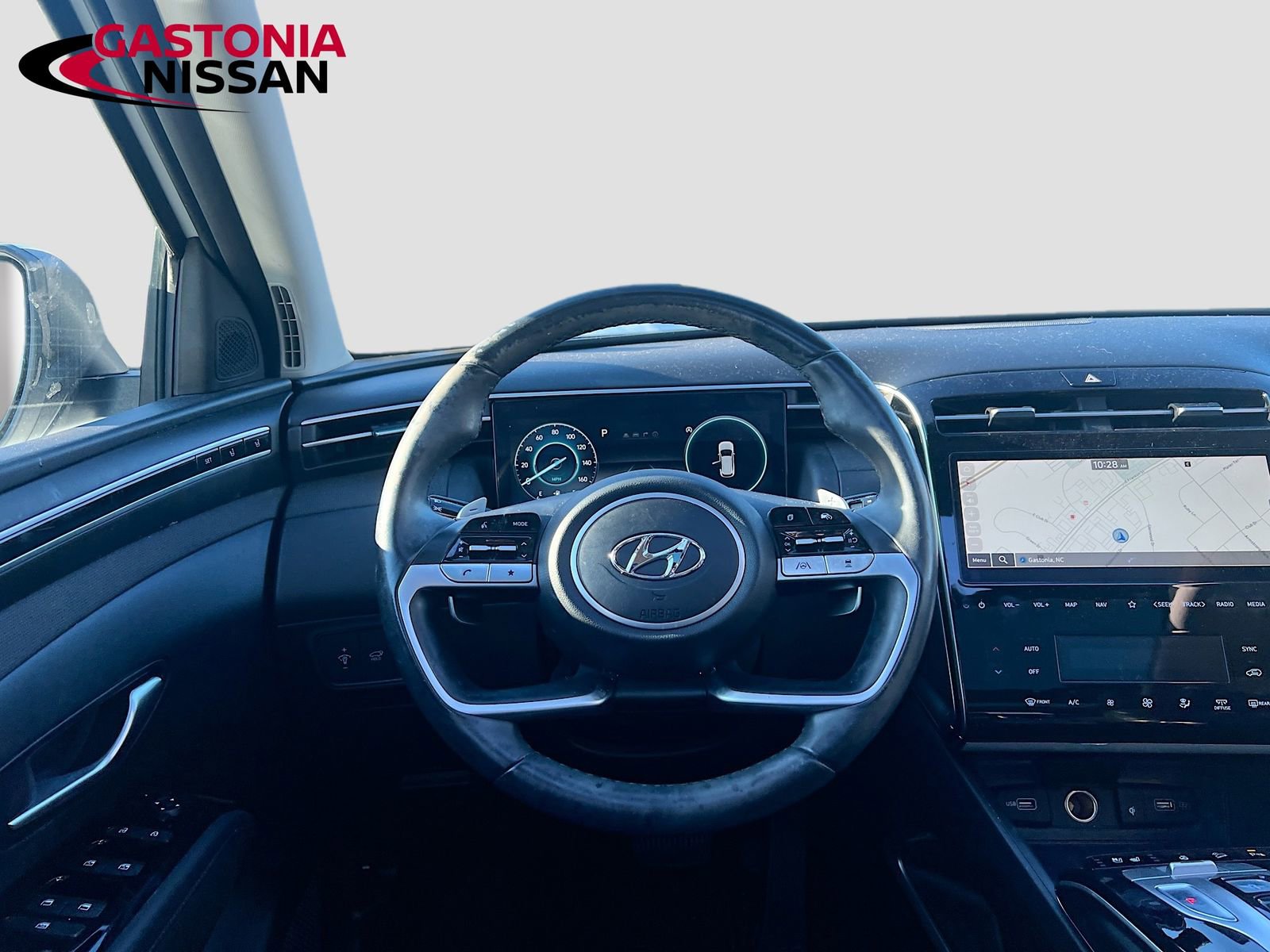 Used 2023 Hyundai Tucson Limited image 31