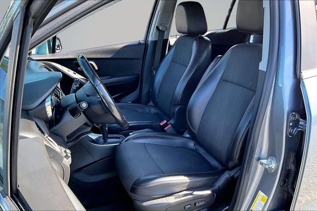 Used 2019 Chevrolet Trax LT w/ LT Convenience Package AWD/4WD image 20