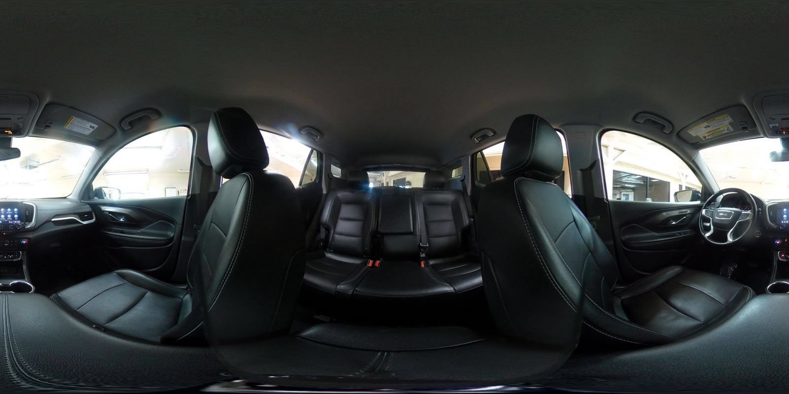 Used 2024 GMC Terrain SLT AWD/4WD image 39