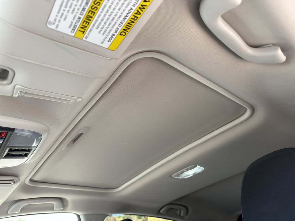 Used 2021 Subaru Crosstrek 2.0i Premium w/ Moonroof Package image 10