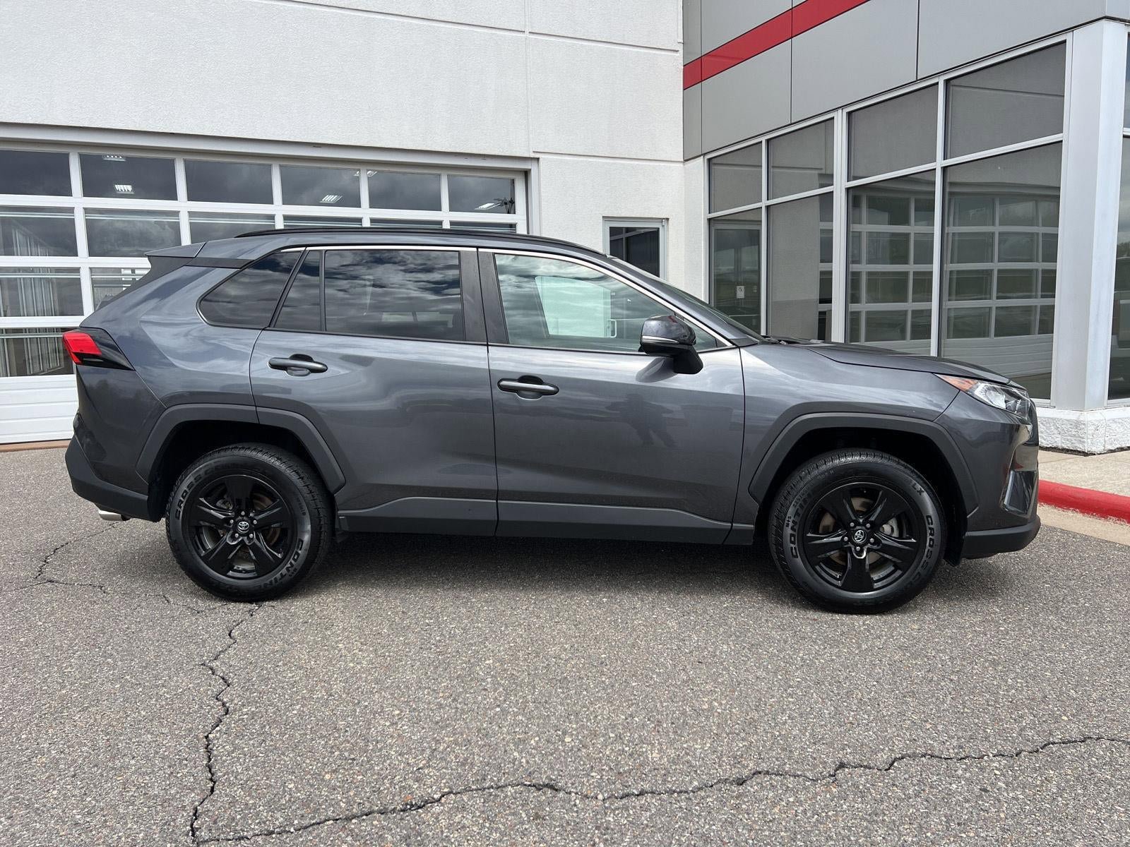 Used 2021 Toyota RAV4 XLE AWD/4WD image 6