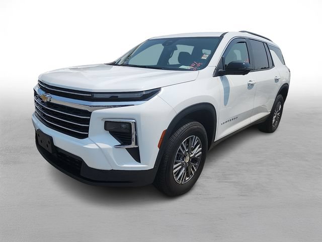 Used 2025 Chevrolet Traverse LT w/ Driver Confidence Package FWD image 3