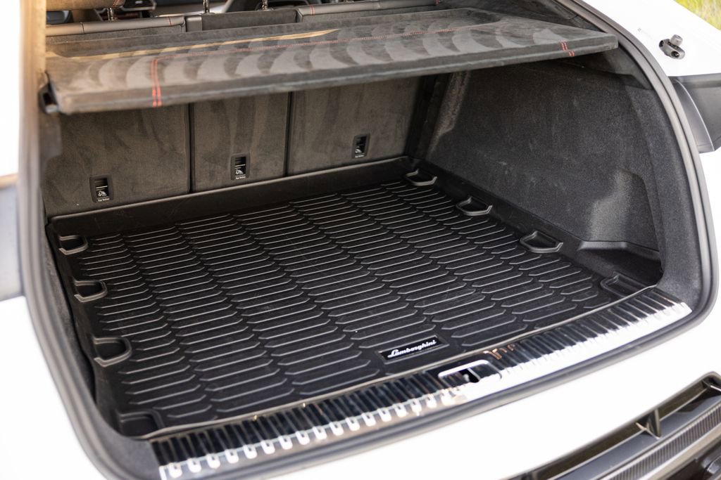 Used 2023 Lamborghini Urus Performante image 49