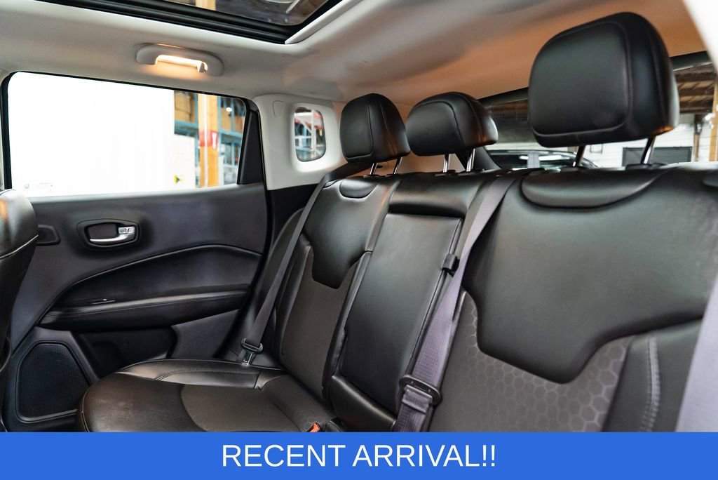 Used 2021 Jeep Compass Latitude w/ Sun and Sound Group image 29