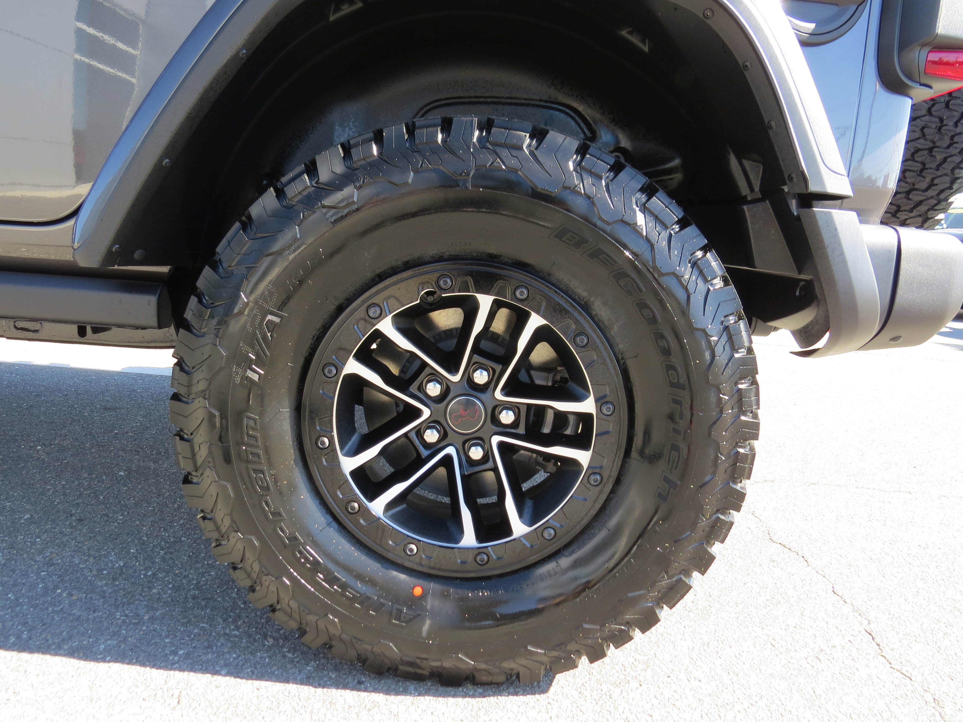 New 2026 Jeep Wrangler Unlimited Rubicon image 11