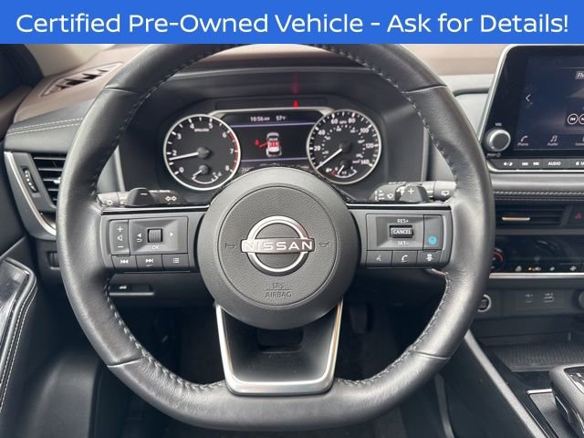 Used 2023 Nissan Rogue SV w/ SV Premium B Package image 11