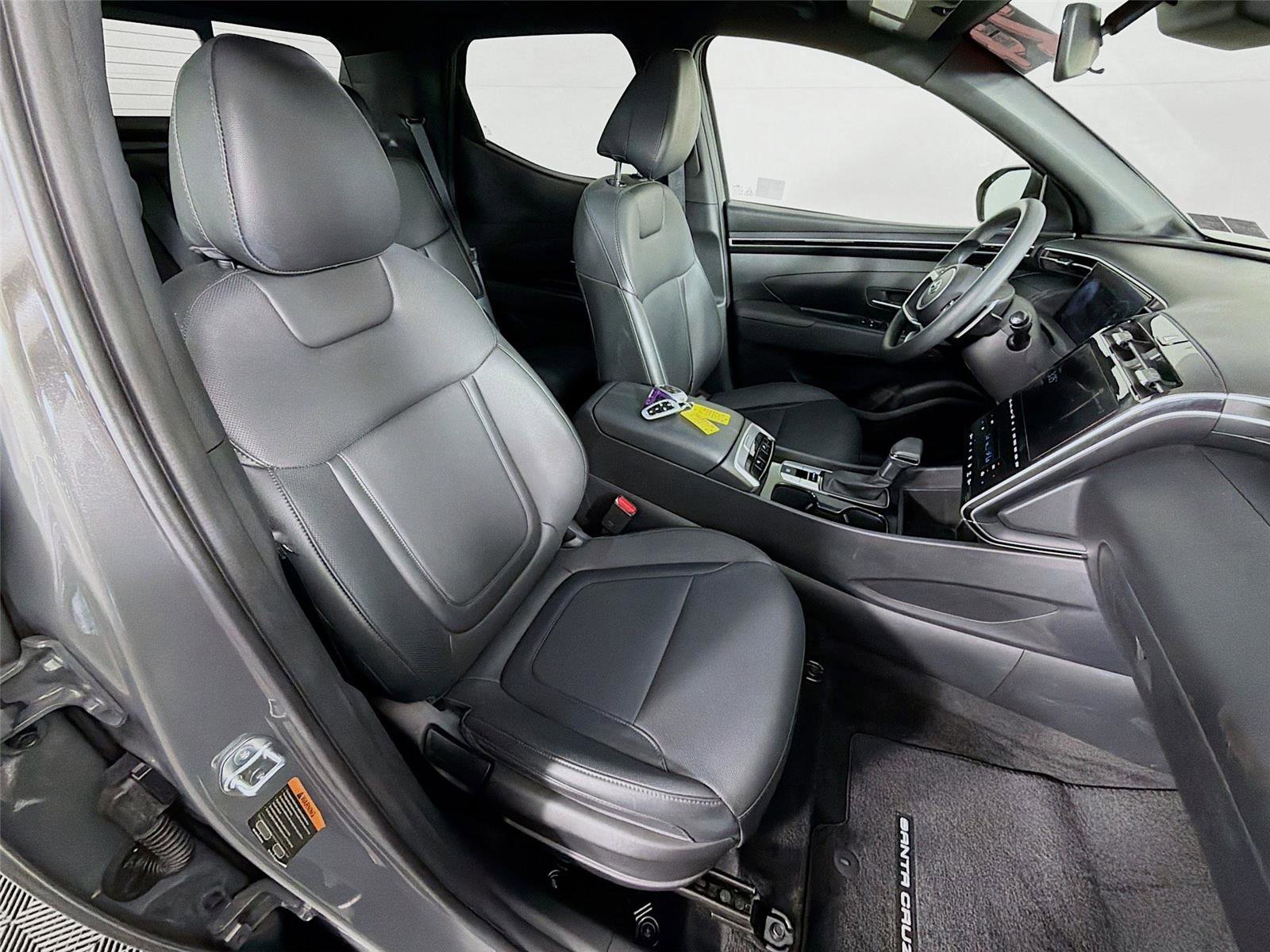 Used 2024 Hyundai Santa Cruz Night AWD/4WD image 27