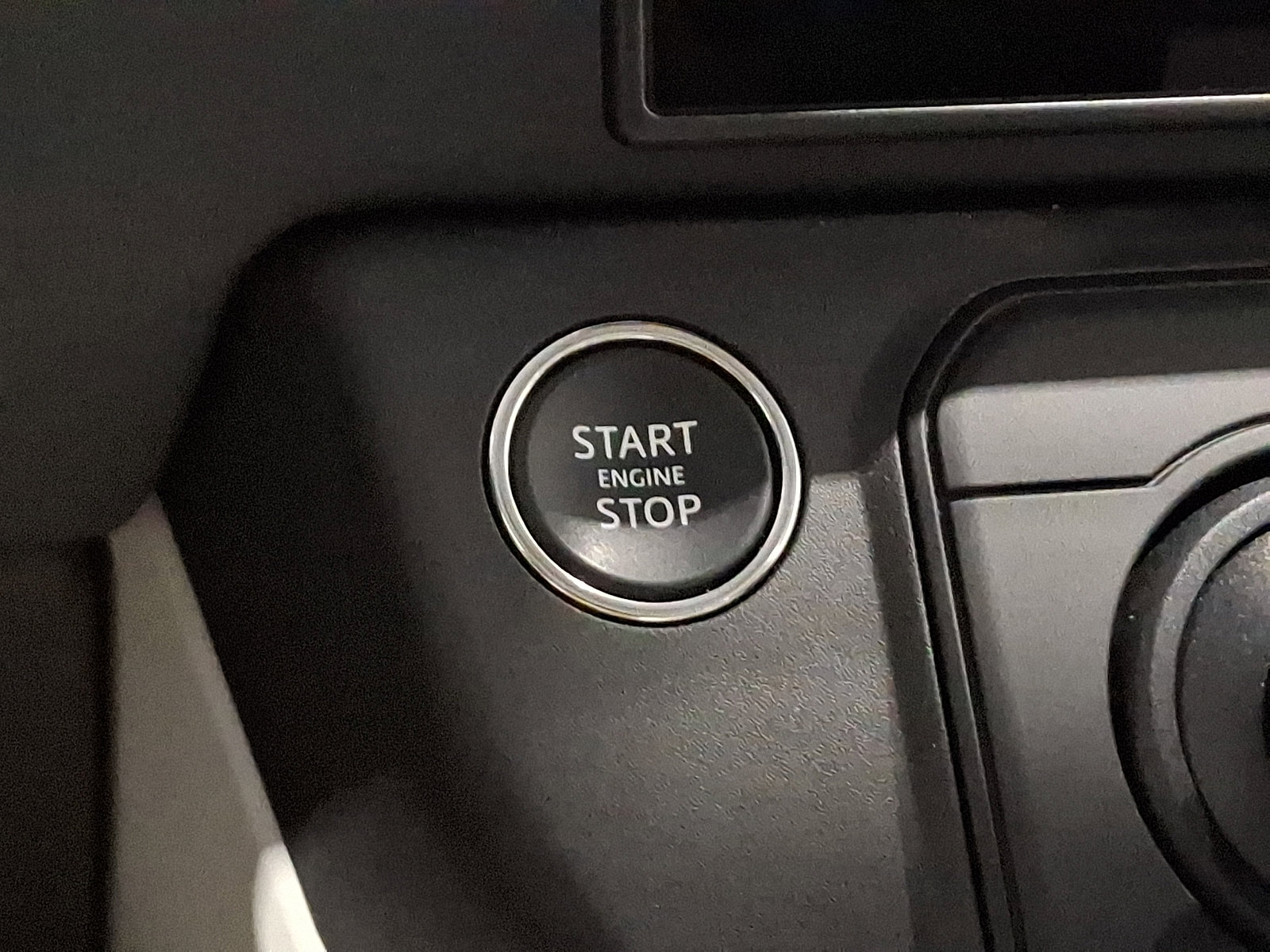 Certified 2026 Land Rover Defender 110 S AWD/4WD image 22