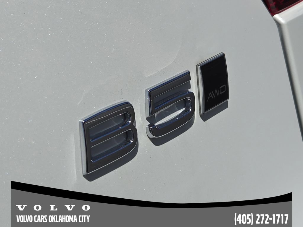 New 2026 Volvo XC40 B5 Ultra w/ Protection Package Premier AWD/4WD image 9