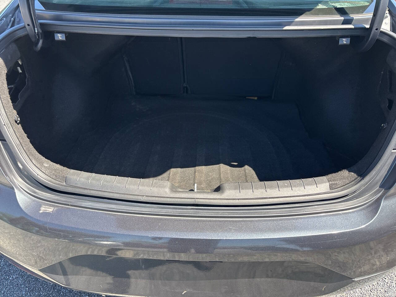 Used 2020 Hyundai Elantra SEL FWD image 16