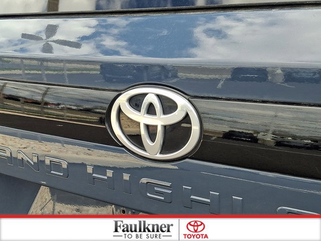 Certified 2024 Toyota Grand Highlander XLE image 30