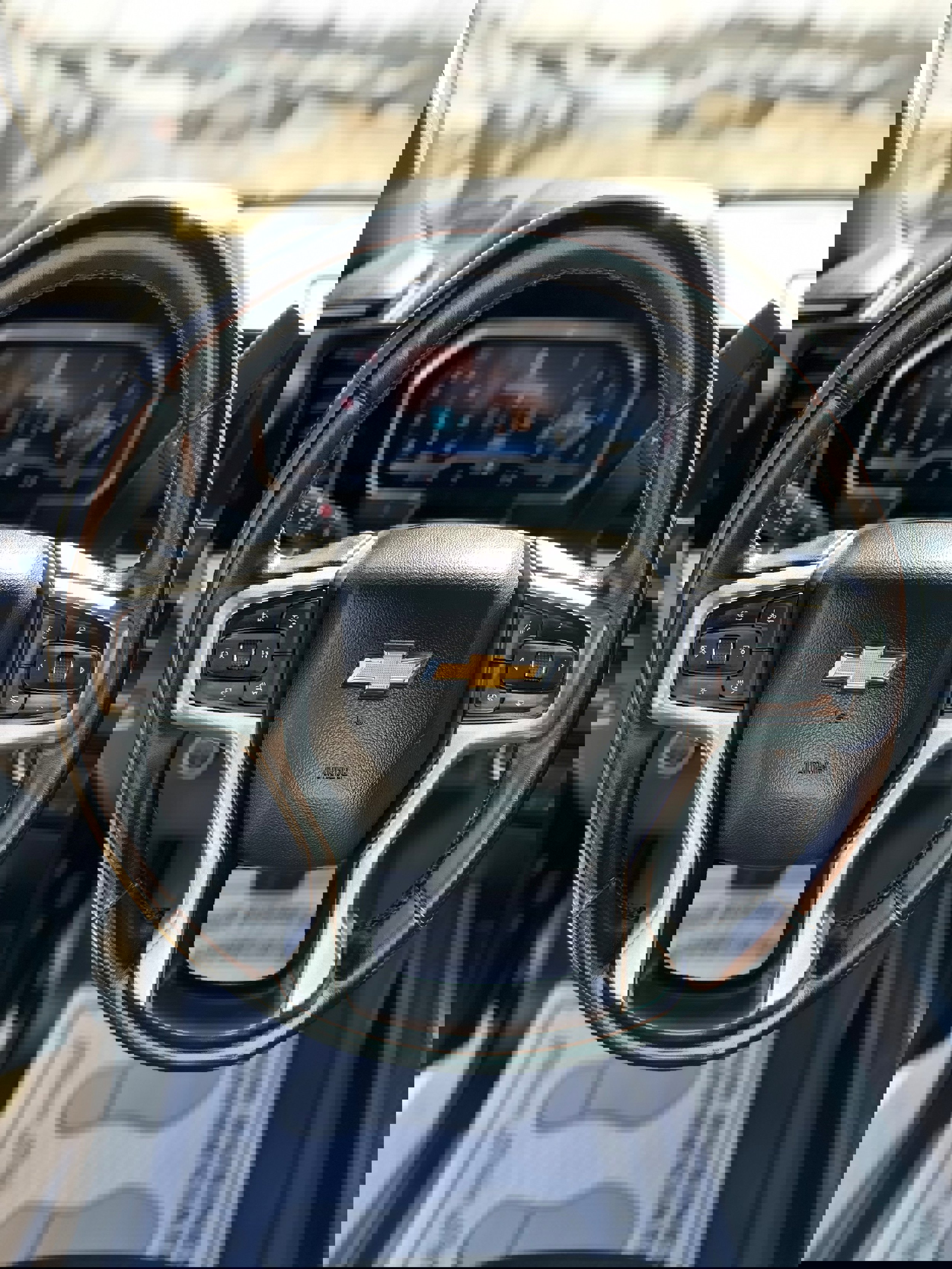 Used 2024 Chevrolet Silverado 2500 LTZ w/ LTZ Plus Package image 9