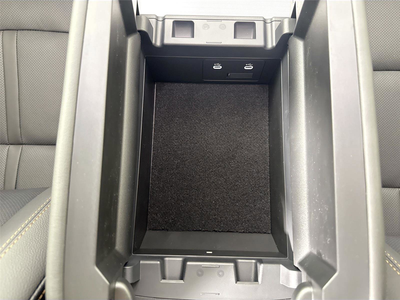 Certified 2026 MAZDA CX-90 3.3 Turbo w/ Preferred Package image 35