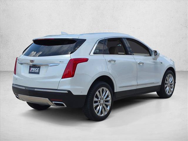 Used 2018 Cadillac XT5 Platinum w/ Driver Assist Package AWD/4WD image 5