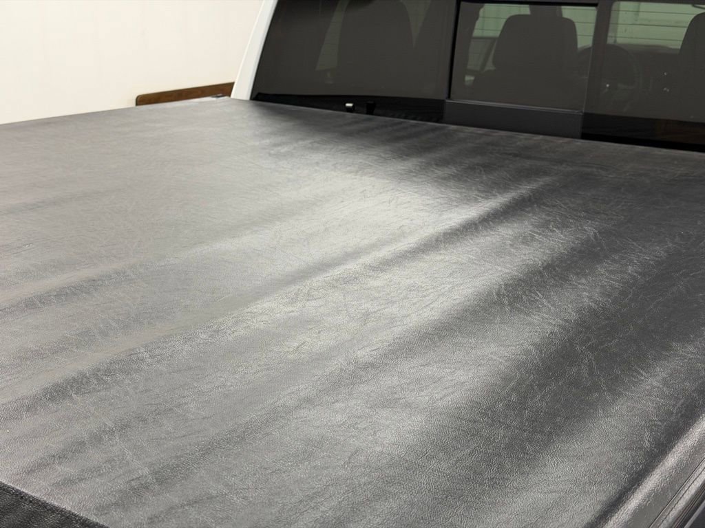 Used 2023 GMC Sierra 1500 AT4 w/ AT4 Preferred Package image 18