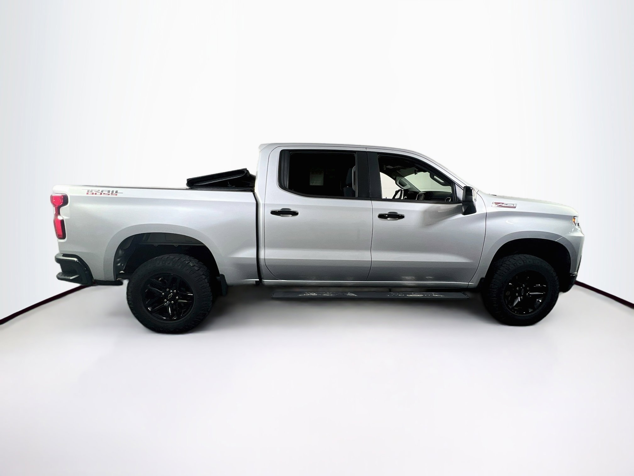Used 2022 Chevrolet Silverado 1500 LT Trail Boss AWD/4WD image 4