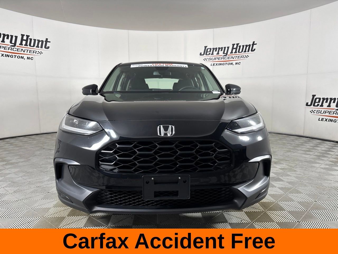 Used 2024 Honda HR-V LX image 3