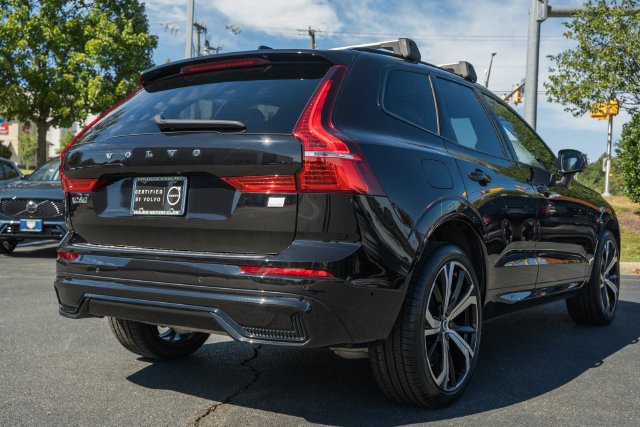 Certified 2024 Volvo XC60 T8 Ultimate w/ Protection Package Premier AWD/4WD image 7