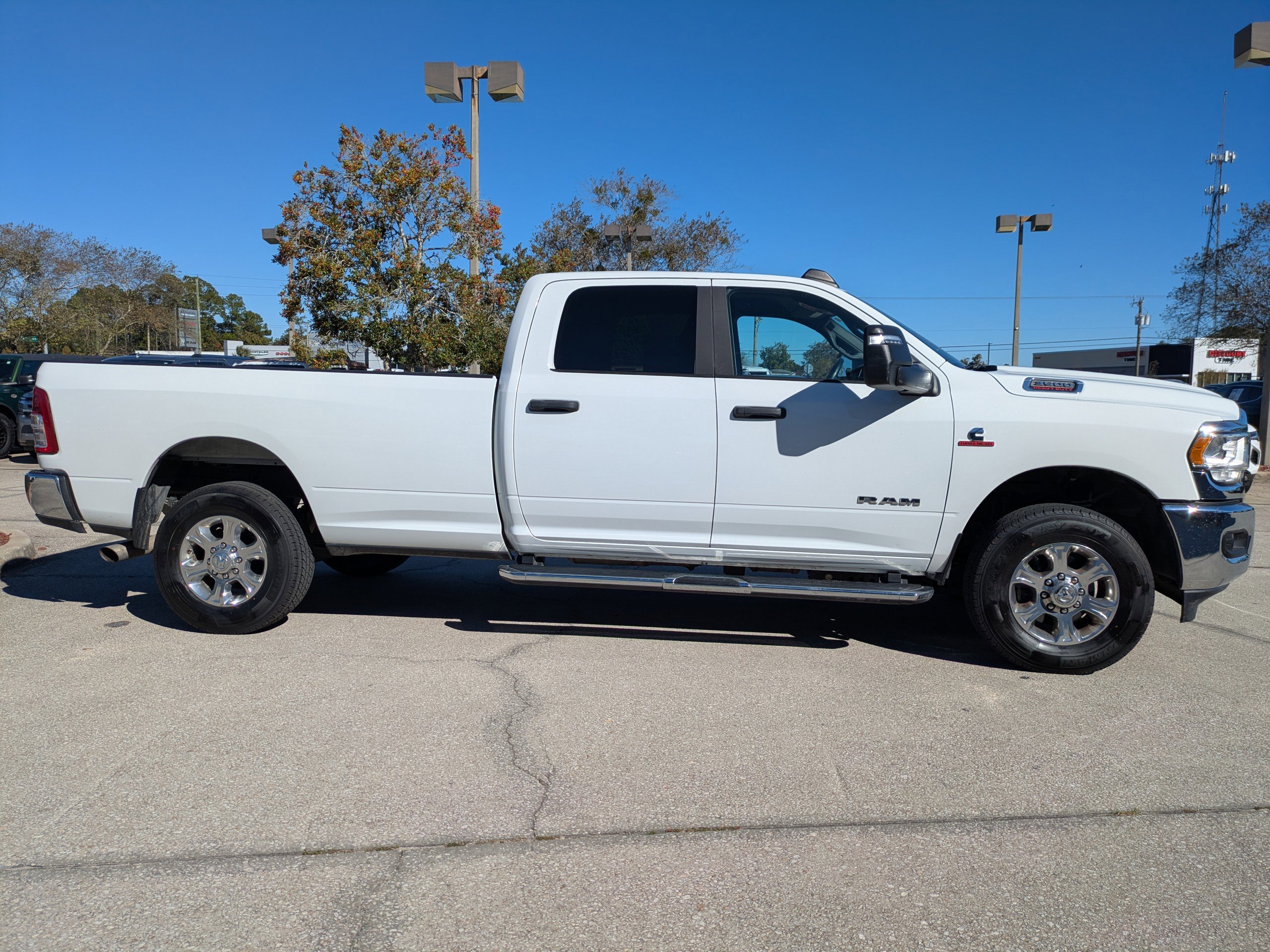 Used 2024 RAM 3500 Big Horn image 3