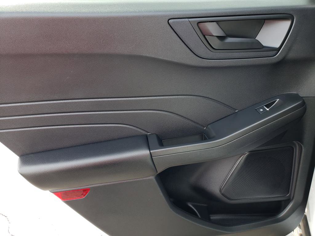 Used 2022 Ford Escape SE image 12