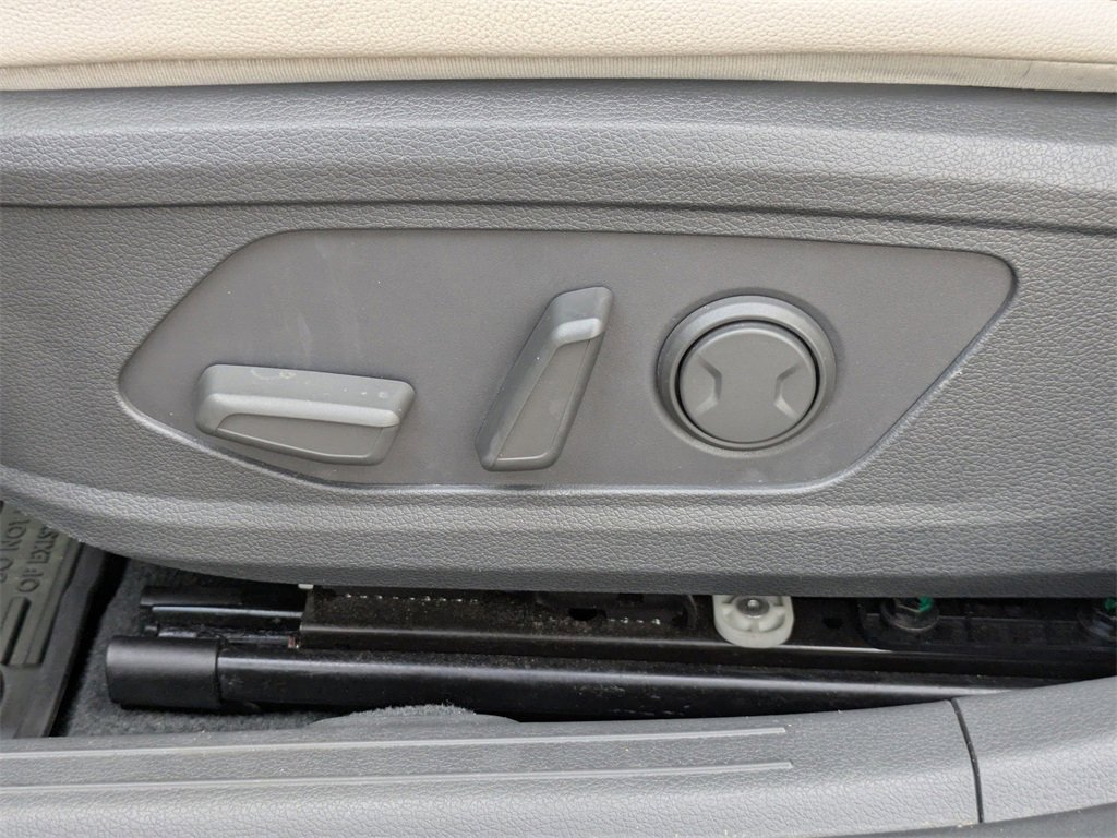 Used 2021 Hyundai Sonata Limited image 19