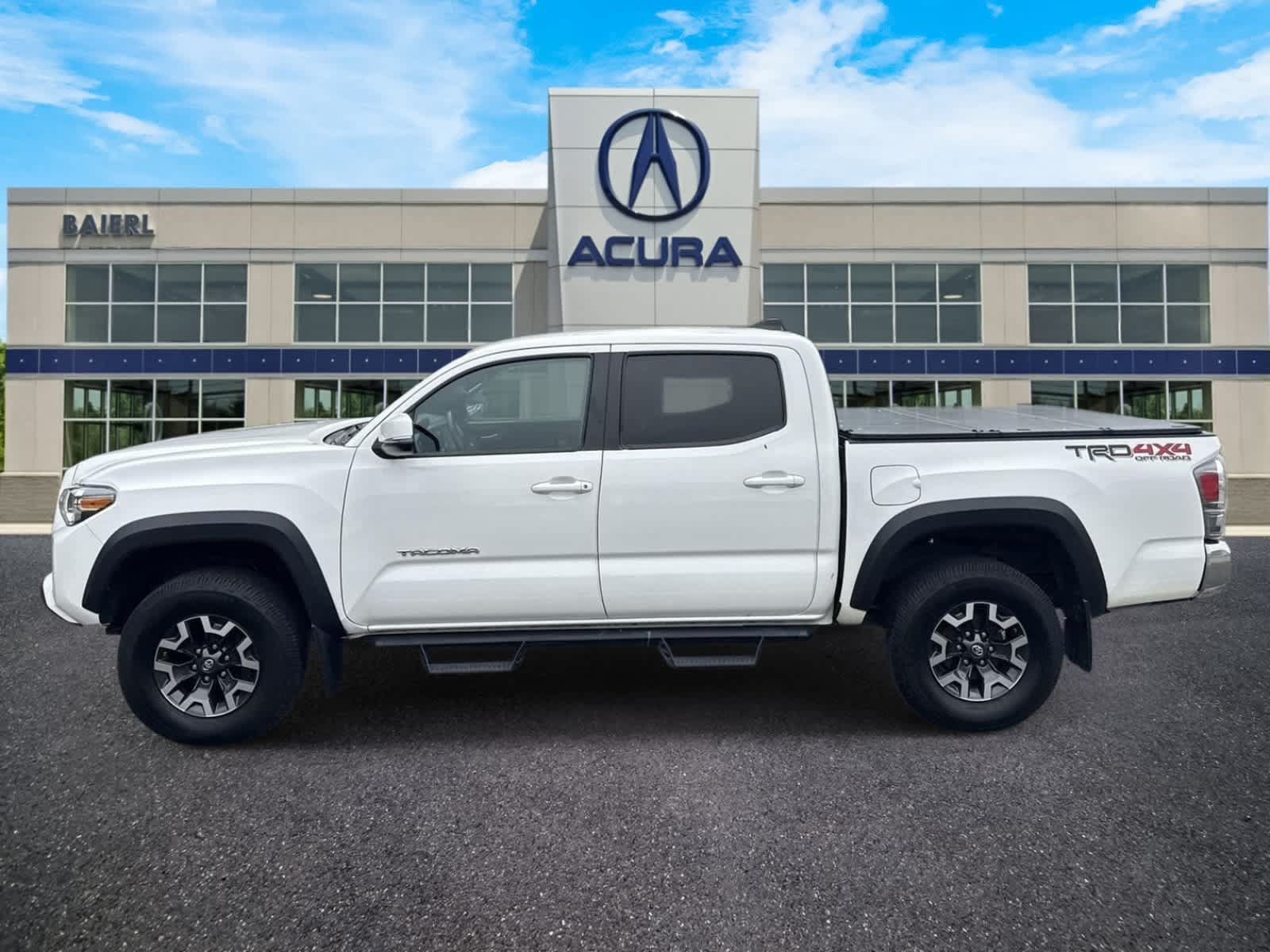 Used 2020 Toyota Tacoma TRD Off-Road AWD/4WD image 2