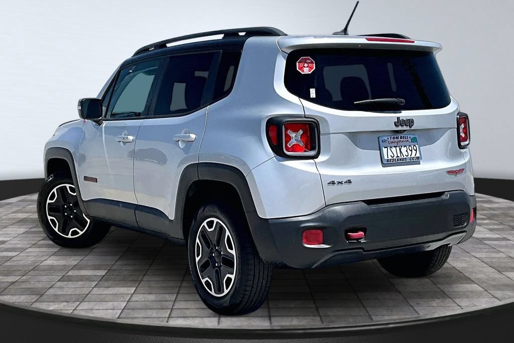 Certified 2016 Jeep Renegade Trailhawk AWD/4WD image 21