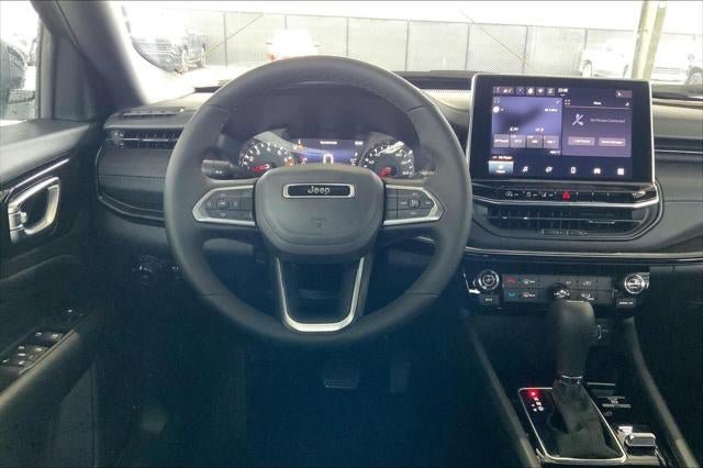 New 2026 Jeep Compass Latitude AWD/4WD image 41