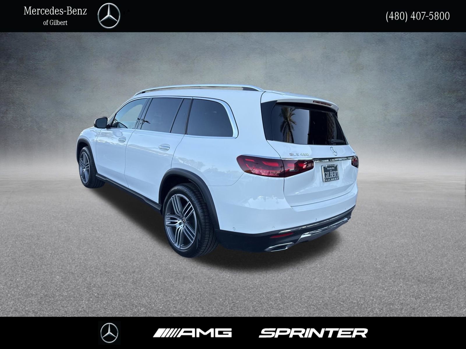Used 2024 Mercedes-Benz GLS 450 4MATIC image 3