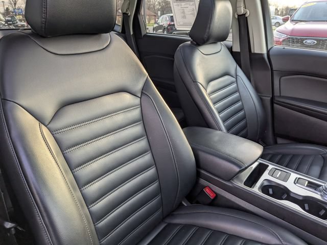 Used 2024 Ford Edge SEL w/ Convenience Package AWD/4WD image 16