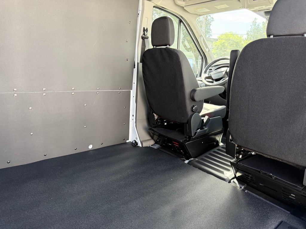 New 2026 Ford Transit 250 148 High Roof w/ Load Area Protection Package RWD image 24