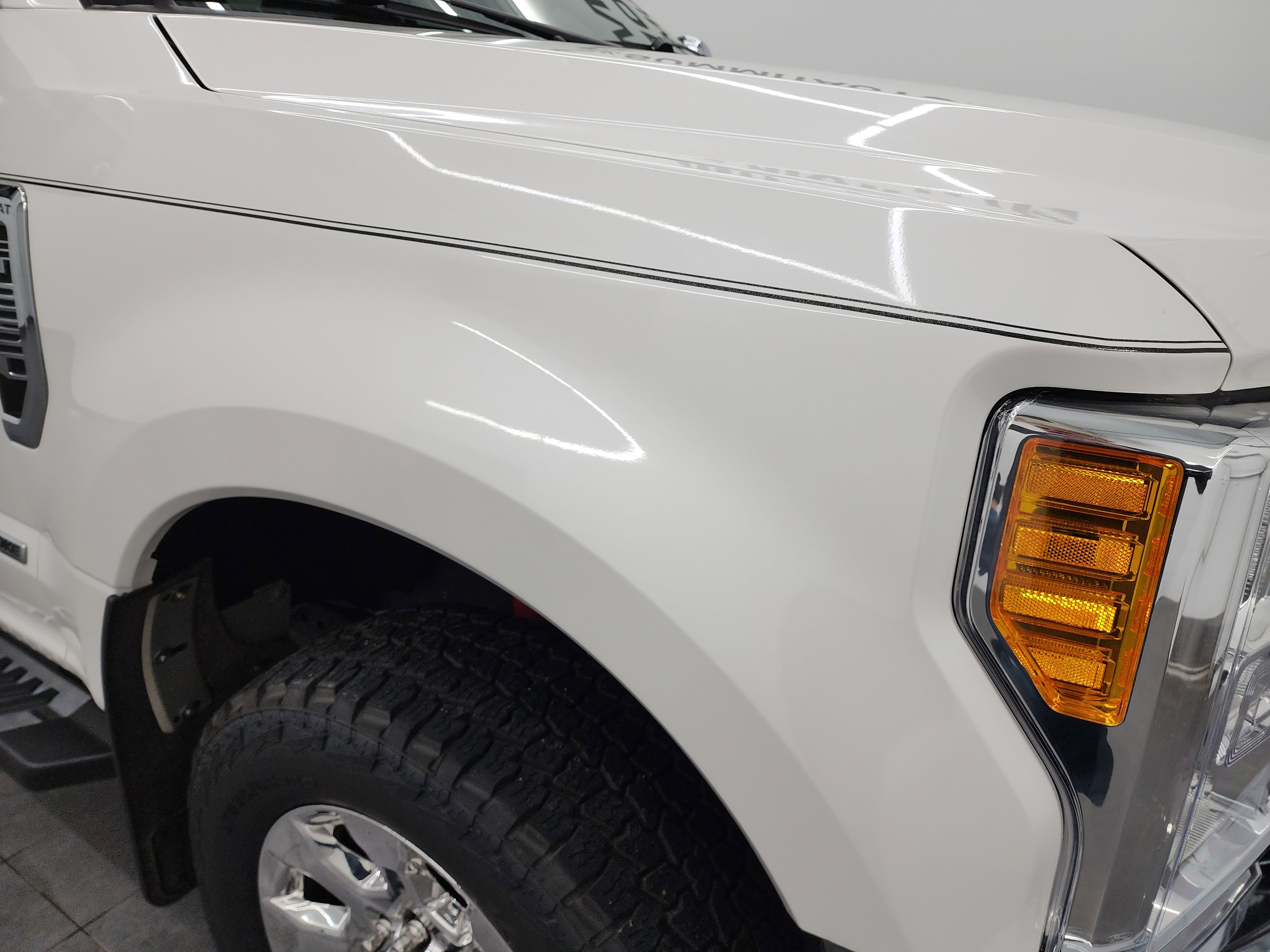 Used 2017 Ford F250 Lariat w/ Lariat Ultimate Package image 25