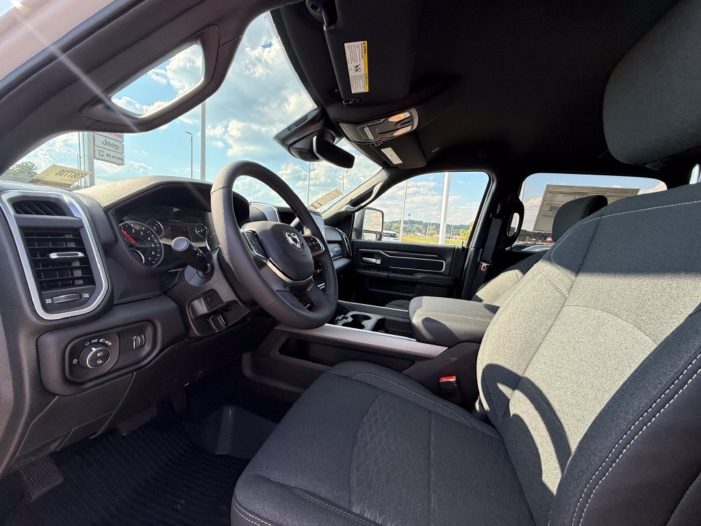 New 2027 RAM 2500 Big Horn AWD/4WD image 21