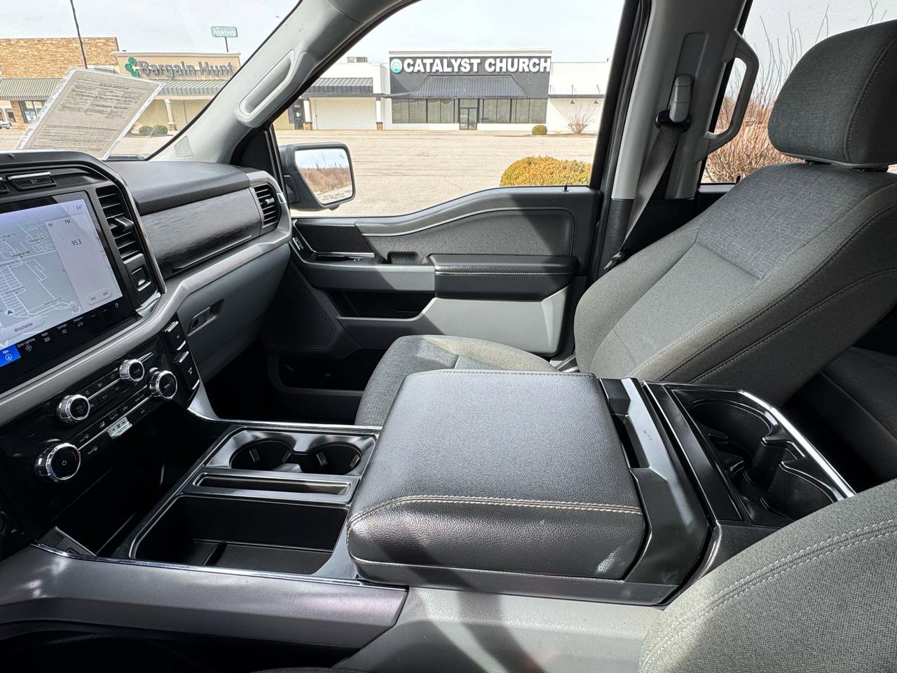 Used 2024 Ford F150 XLT w/ Mobile Office Package image 34