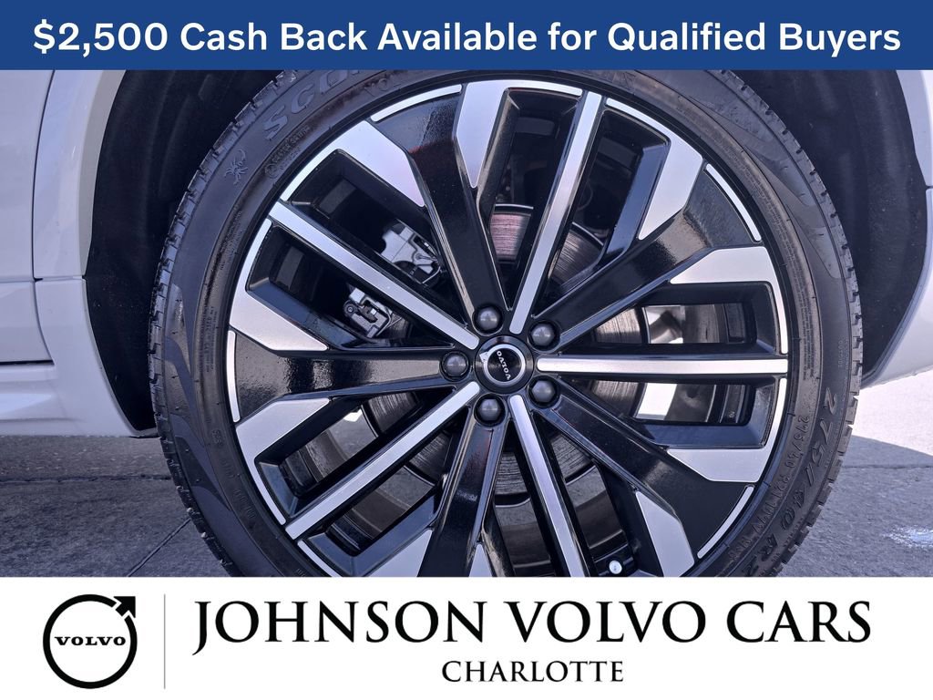 New 2026 Volvo XC90 B6 Plus w/ Protection Package Premier image 38