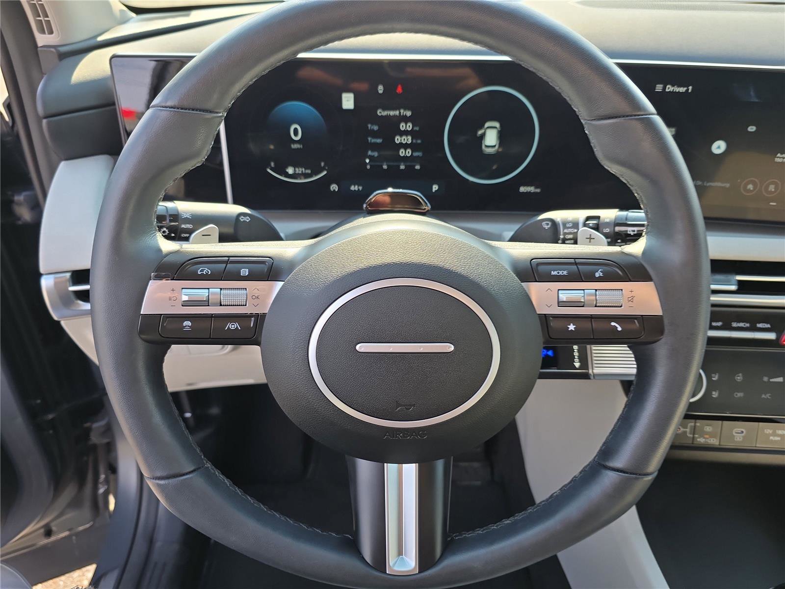 Certified 2025 Hyundai Tucson Limited image 21