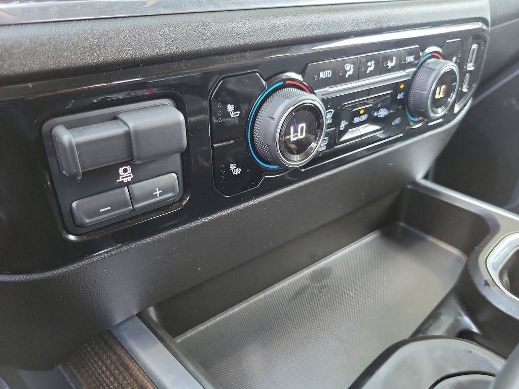 Used 2025 Chevrolet Silverado 1500 RST w/ Convenience Package II image 15