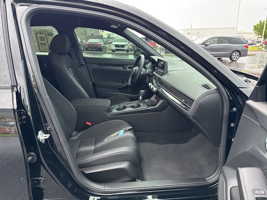 Used 2026 Honda Civic Sport image 38