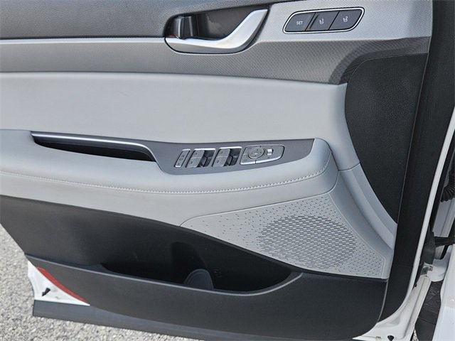 Used 2022 Hyundai Palisade SEL w/ Premium Package image 28