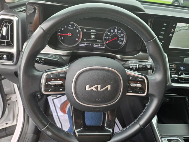 Used 2022 Kia Sorento S FWD image 17