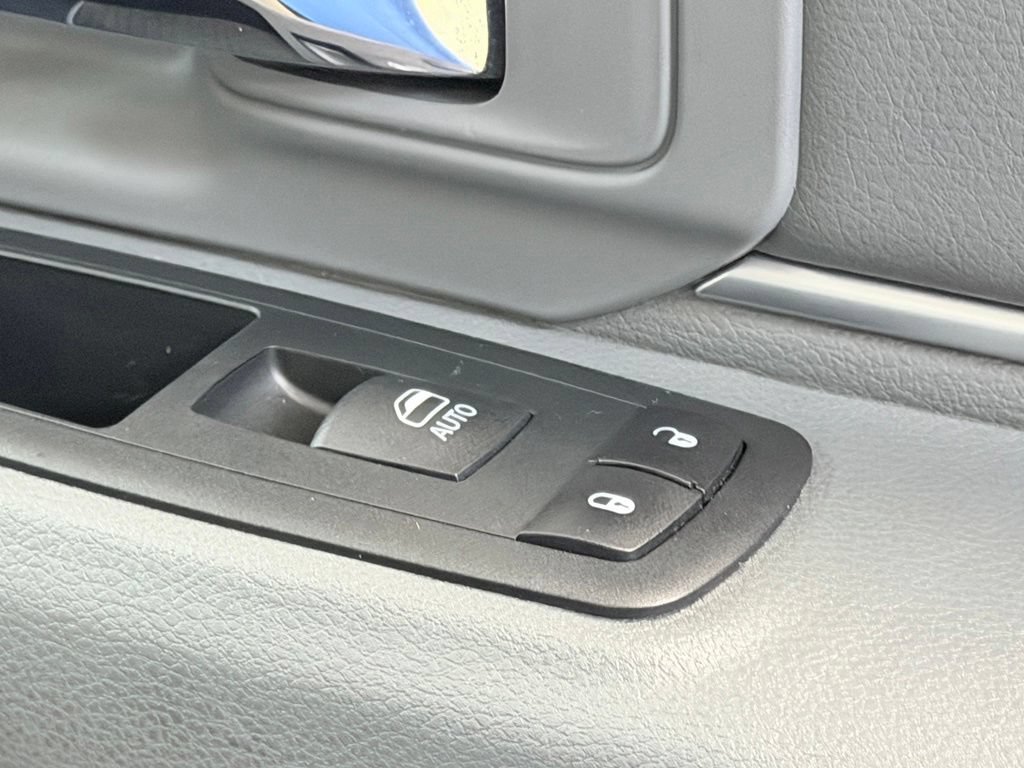 Used 2019 RAM 1500 Tradesman w/ Popular Equipment Group RWD image 23